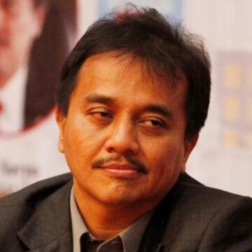 praperadilan roy suryo